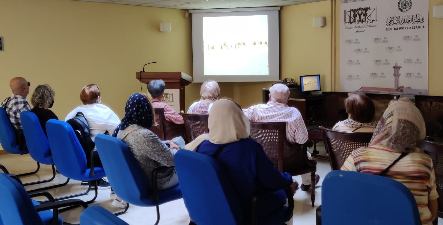 En este momento estás viendo زيارة للمركز الثقافي الإسلامي في مدريد – Visita al Centro Cultural Islámico de Madrid