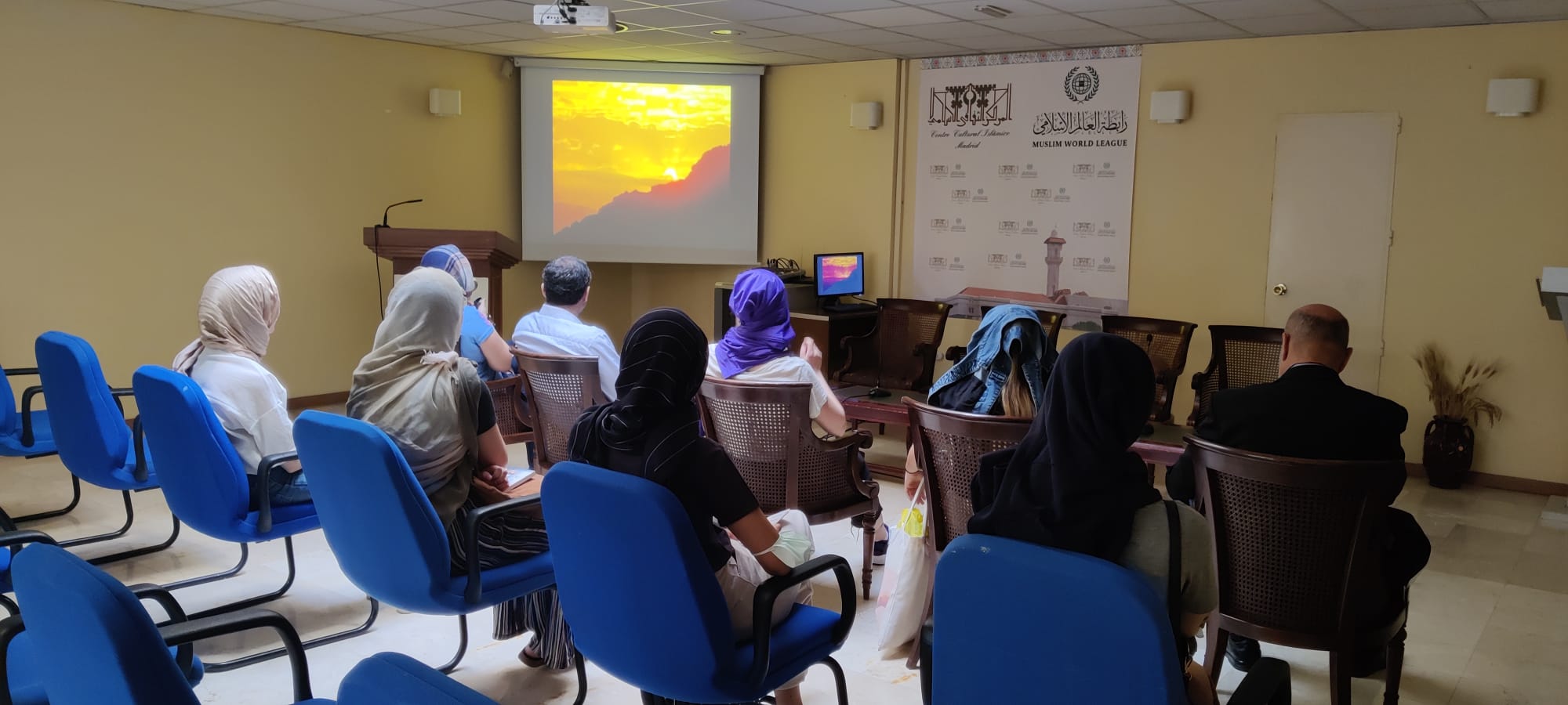 En este momento estás viendo زيارة للمركز الثقافي الإسلامي في مدريد – Visita al Centro Cultural Islámico de Madrid