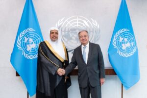 Lee más sobre el artículo El secretario general de las Naciones Unidas recibe al Sheij Al-Issa y apoya los esfuerzos de la Liga