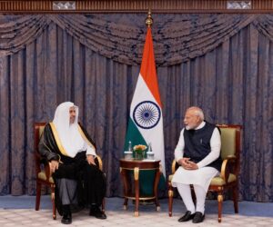 Read more about the article El Secretario General y Presidente de la Comisión de Ulemas, el Sheij Mohammed Al-Issa , se reunió en Yeda con el Primer Ministro de la República de la India, el Sr. Narendra Modi.